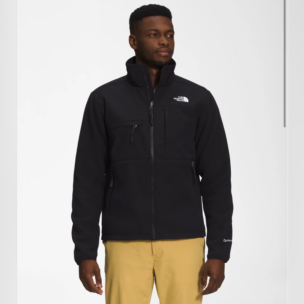 The North Face Men’s Denali Black Fleece Jacket Size: Men’s Medium